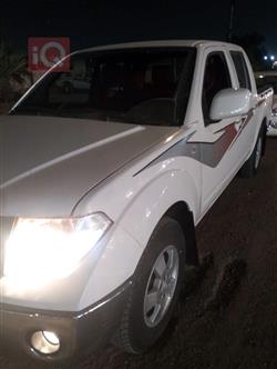 نيسان نافارا